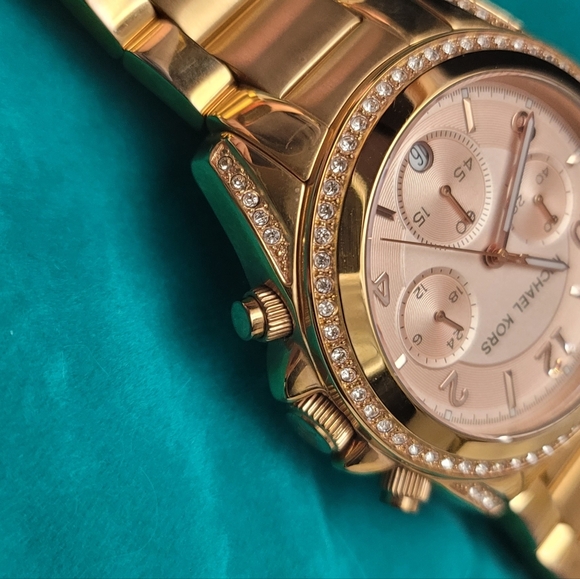 MICHAEL KORS Blair Rose Gold-Tone Stainless Steel Chronograph Watch - Picture 7 of 13